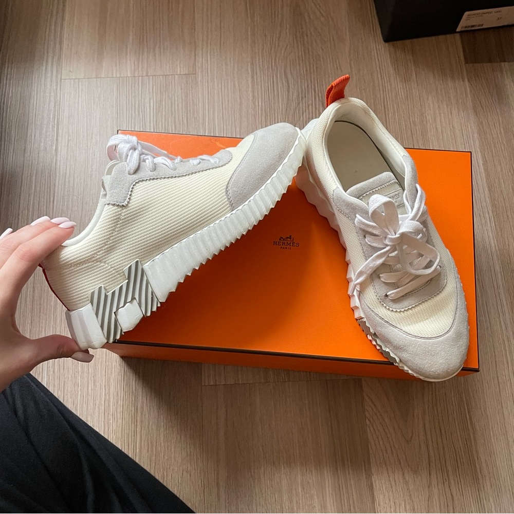 HERMES BOUNCING SNEAKER
